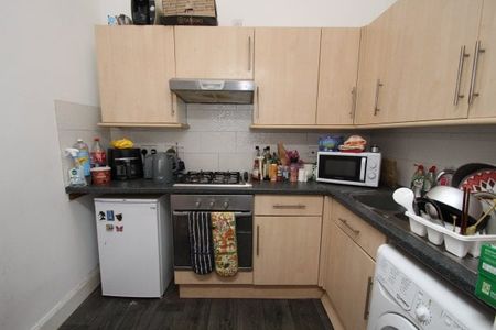 Byres Road, Glasgow, G12 - Photo 4