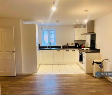 2 bedroom flat to rent - Photo 6