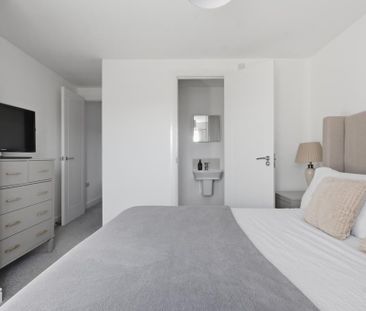 2 bedroom semi-detached house to rent - Photo 5