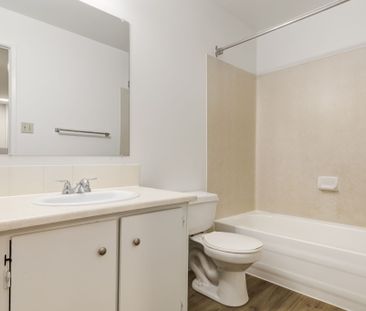 - 2 Bedroom at South Ridge Apartments - Photo 5