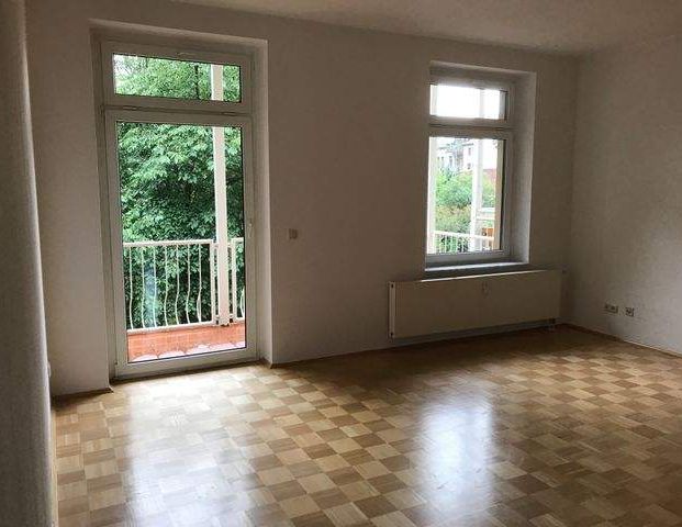 Schöne helle 4 Raum Wohnung Zwickau ab 05.2025 zu vermieten - Foto 1