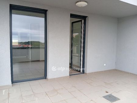 Csendes, Veszprém, 8200 - Fotó 3