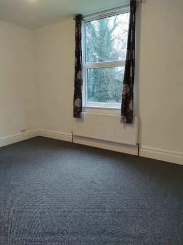 2 Bed Flat, Wilbraham Road, M21 - Photo 2