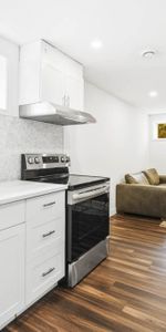 ⭐️ Bachelor 3 1/2 entièrement rénové tout compris meublé - Repentigny ⭐ - Photo 3