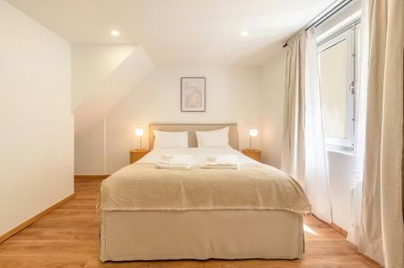 Rua São Boaventura, Lisbon, Lisbon 1200-408 - Photo 3