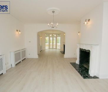 3 bedroom semi-detached house to rent - Photo 2