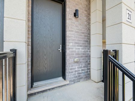 For Lease - 21 Lambert Lane, Caledon, Ontario - Photo 3