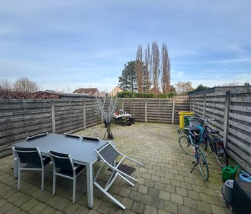 Gelijkvloers app. met 2 slpk, terras en carport in Tongerlo - Photo 1