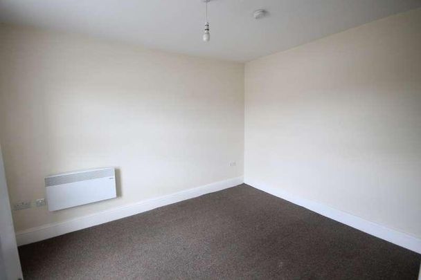 Harehills Lane, Harehills, Leeds, LS9 - Photo 1