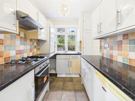 2 bedroom apartment to rent - Photo 4