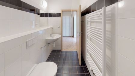 Pronájem bytu 1+kk a garsoniéry 35 m² - Photo 4
