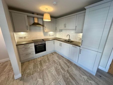 73 Ballyveigh Crescent, Antrim, BT41 2FL - Photo 5