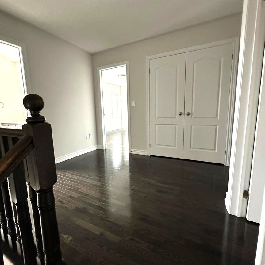 For Lease - 210 Bellchase Trail, Brampton, Ontario - Photo 1