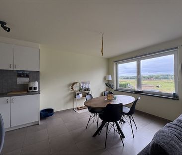 Lichtrijk appartement met 2 slaapkamers - Photo 3