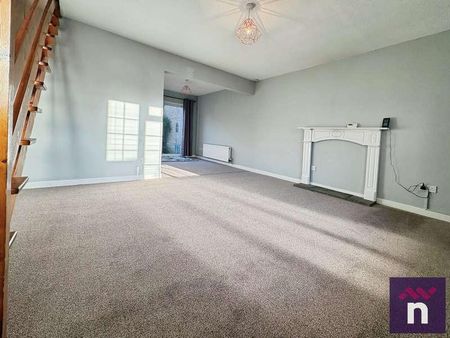 St Nicholas Close, North Bradley, Trowbridge, BA14 - Photo 2