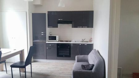 Location Appartement 2 pièces 33m² TOURS 37000 - Photo 4