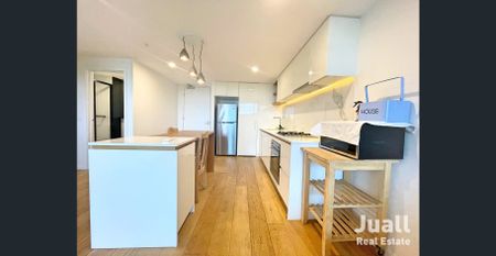 Fully Furnished Modern 2 Bedroom Apartment - Photo 5