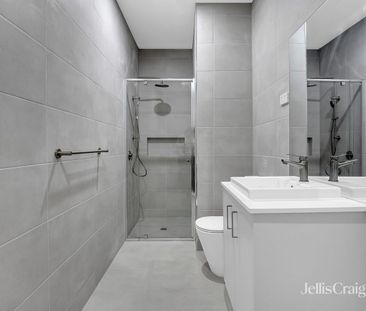 Three-Bedroom Townhouse in Wyndham Vale - Photo 3