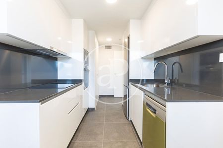 Piso de alquiler en Plaça D'ausiàs March, Turó de Can Mates - Photo 2