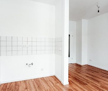 SANIERT! Wohnung mit Wintergarten - Foto 1