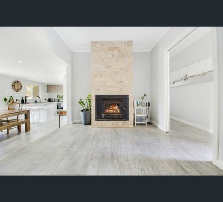 1/10 Davies Street, Cardiff, NSW 2285 - Photo 4