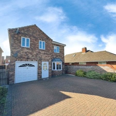 Field Road, Mildenhall - Photo 1