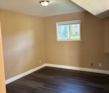 For Lease - 1234 HIGH Street Unit# 4, Windsor, Ontario - Photo 6