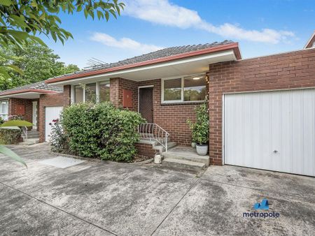 3/12 Essex Road, SURREY HILLS, VIC - Photo 3