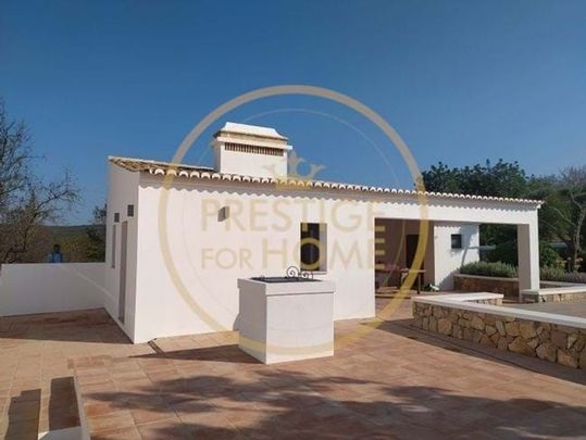 Luxury Villa for rent in Loulé, Portugal - Photo 1