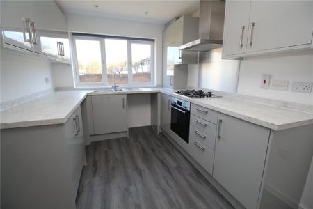 3 bedroom terraced house to rent - Photo 5