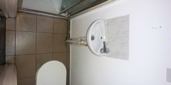 Studio Flat, Waters Road, SE6 - Photo 3