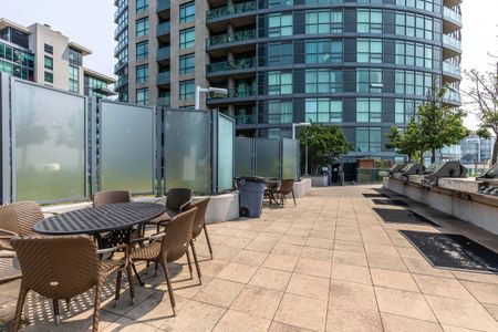 For Lease - 215 Fort York Boulevard Unit# 3412, Toronto, Ontario - Photo 4