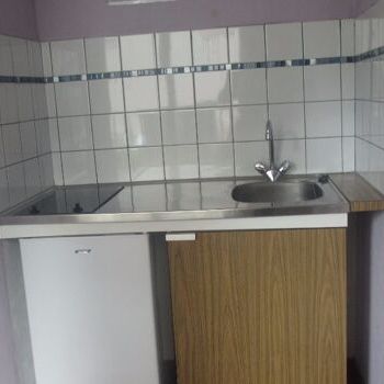 Appartement 1 pièces 22m2 REIMS 422 euros - Photo 1