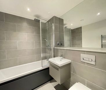 1 Bed Flat, Boulevard Plaza, B5 - Photo 3