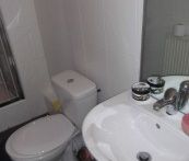 9 Beds - Student House - Bradford - Photo 5