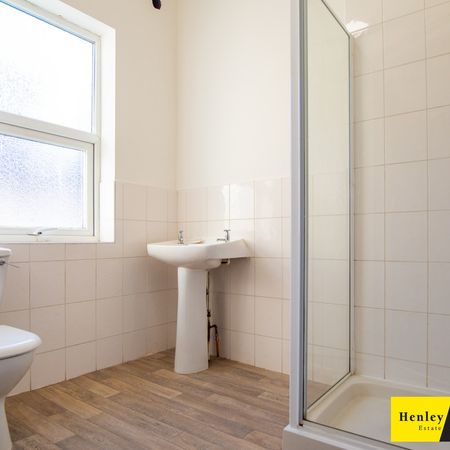 1 Bedroom Bedsit For Rent - Photo 3