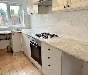 Belvoir Road, Coalville - Photo 1