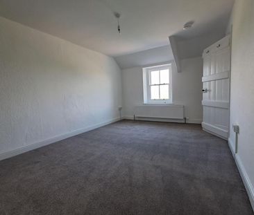 2 bedroom semi-detached house to rent - Photo 4