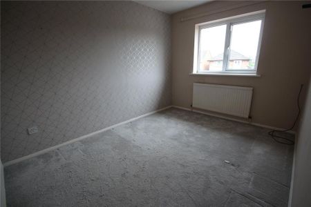 6 bedroom detached house to rent - Photo 2