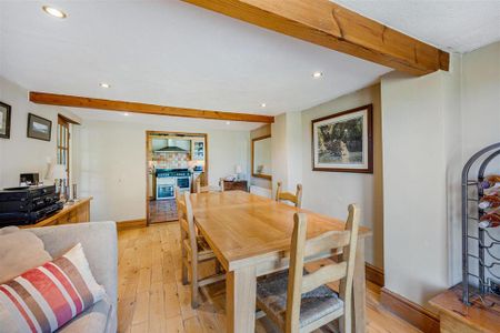 4 bedroom detached house to rent - Photo 5