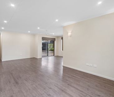 6 Wittacombe Street, Chermside West QLD 4032 - House For Rent - $60... - Photo 1