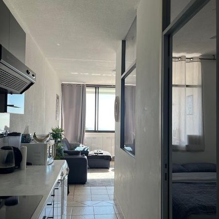 T2 - Photo 1