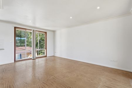 23 Walmsley Rd, Ourimbah NSW 2258 - House For Rent | Domain - Photo 4