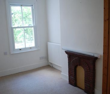 4 Bed Terraced House, Surrey Road, SE15 - Photo 5