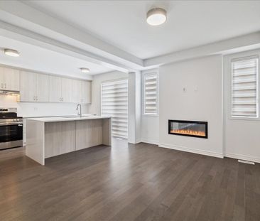 For Lease - 3224 Meadowridge Drive, Oakville, Ontario - Photo 2