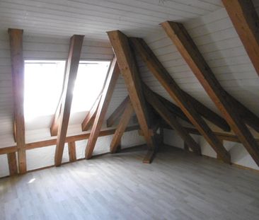 Attraktive 4.5-Zimmer-Maisonette-Wohnung in Utzenstorf (126 m2 im DG) - Photo 2