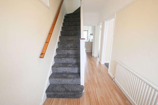 Granville Road, Uxbridge, UB10 - Photo 1