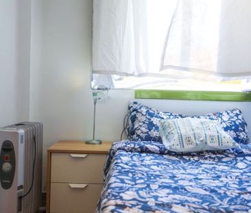 Plaça de Cisneros, Valencia, Valencian Community 46003 - Photo 6