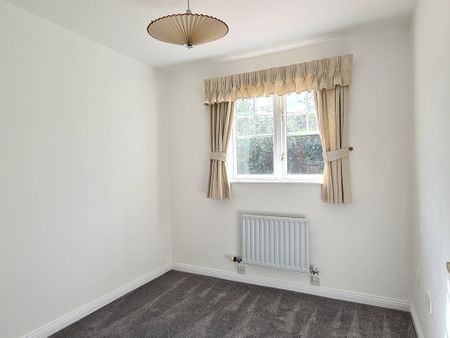 3 bedroom detached bungalow to rent - Photo 5