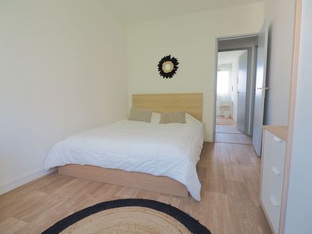 Location Appartement 1 pièce 11m² - Photo 3